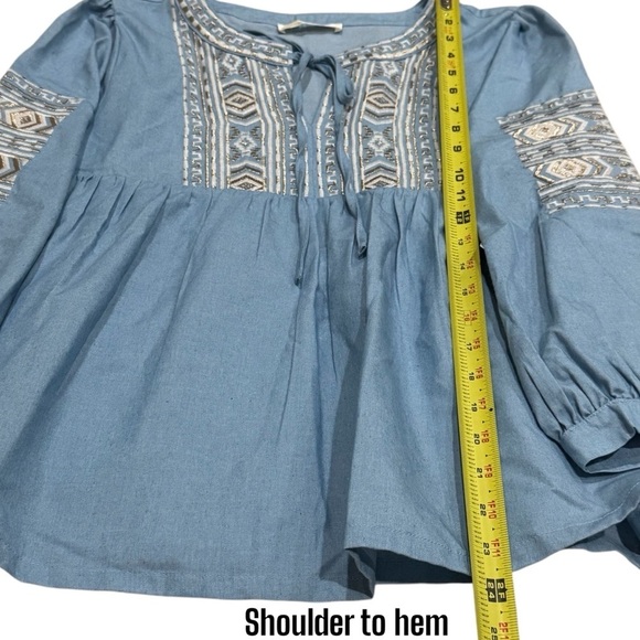 NWOT Andree by Unit Baby Blue Aztec Embroidered Babydoll Peasant Blouse Size S/M - Picture 10 of 10